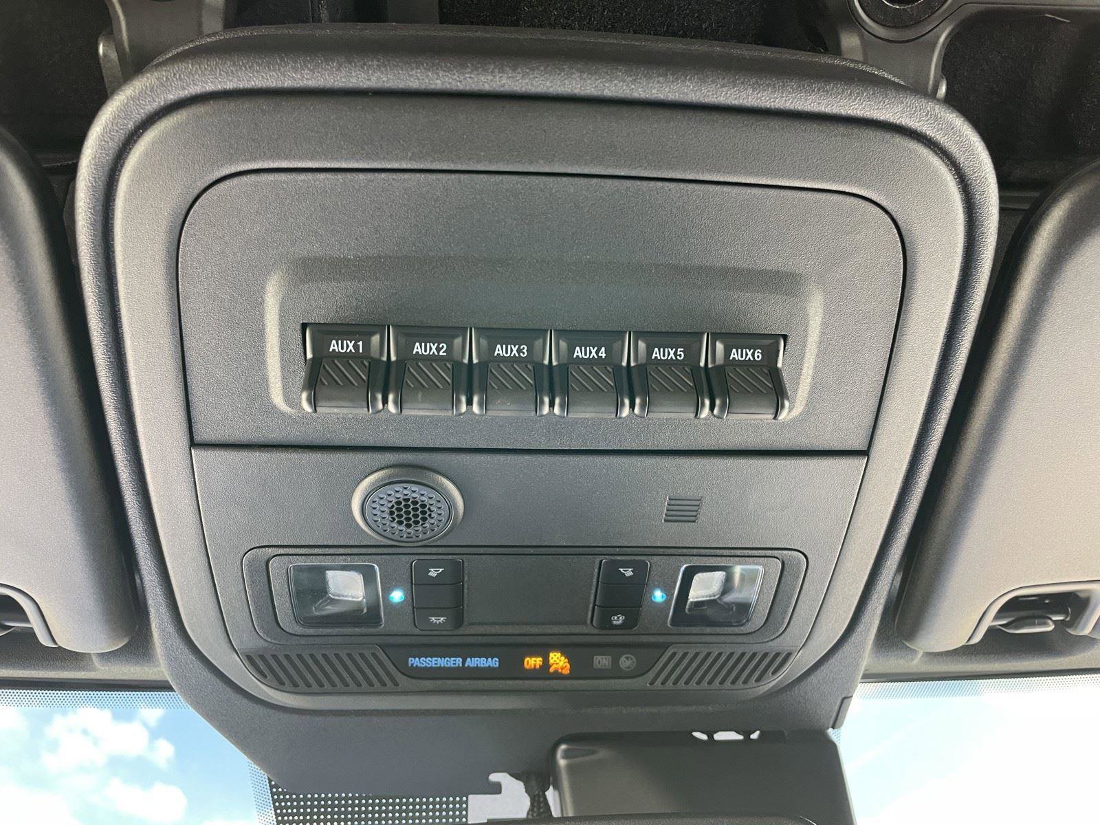 Used 2024 Ford Bronco Badlands image 30