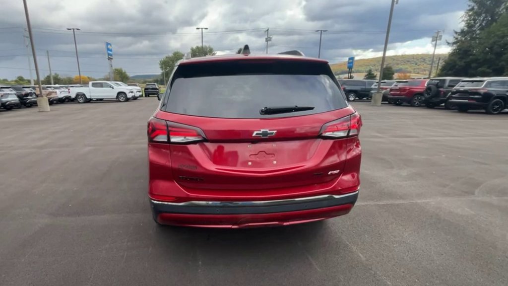Used 2023 Chevrolet Equinox RS AWD/4WD image 7