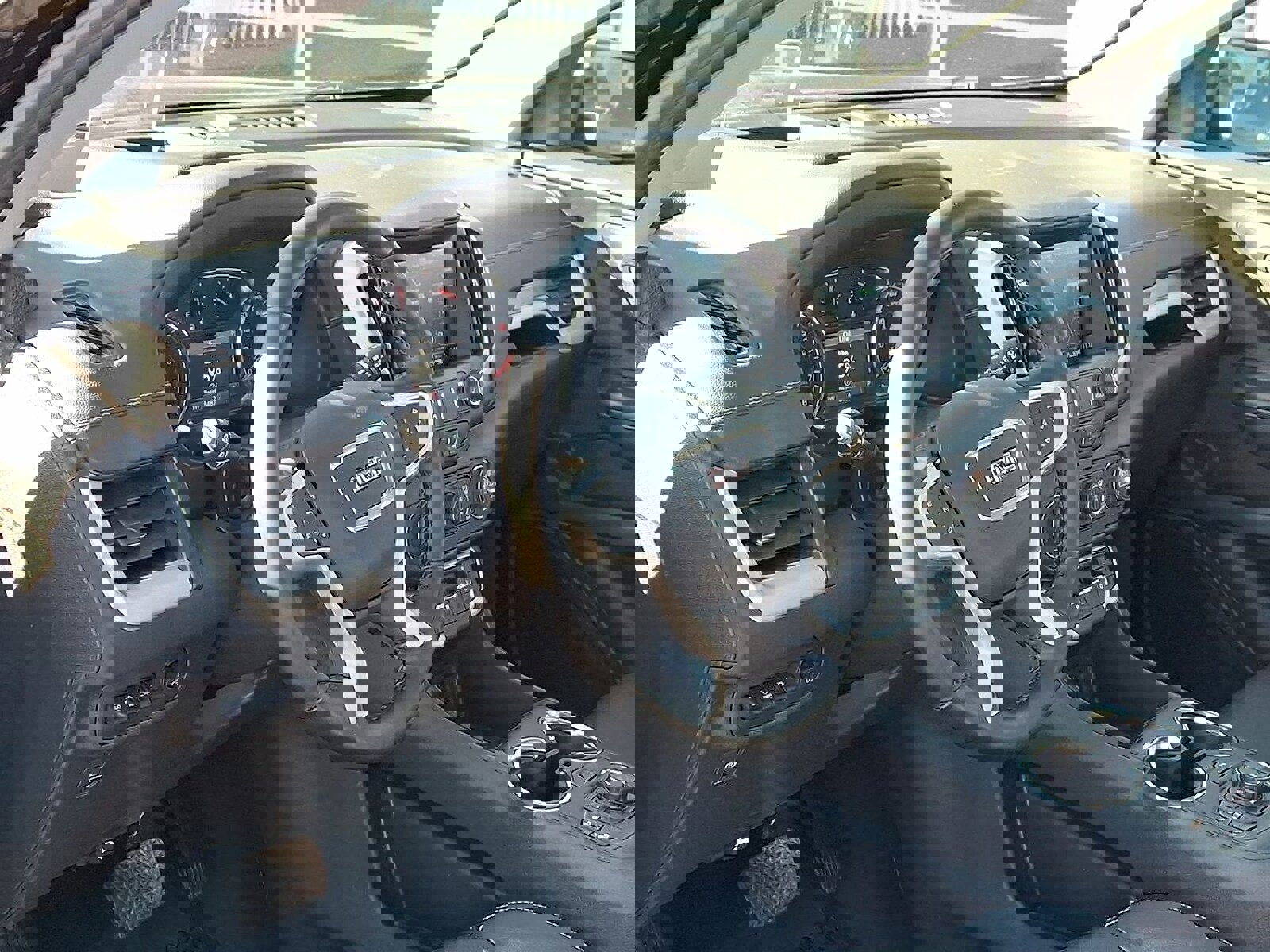 Certified 2023 GMC Terrain SLT w/ Tech Package image 10