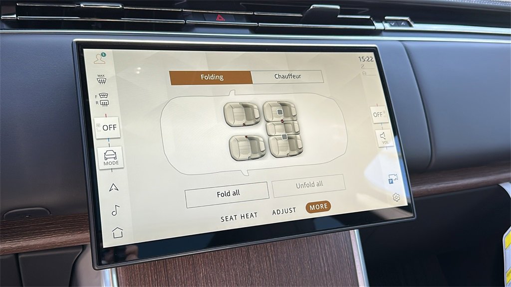 New 2025 Land Rover Range Rover SE image 20