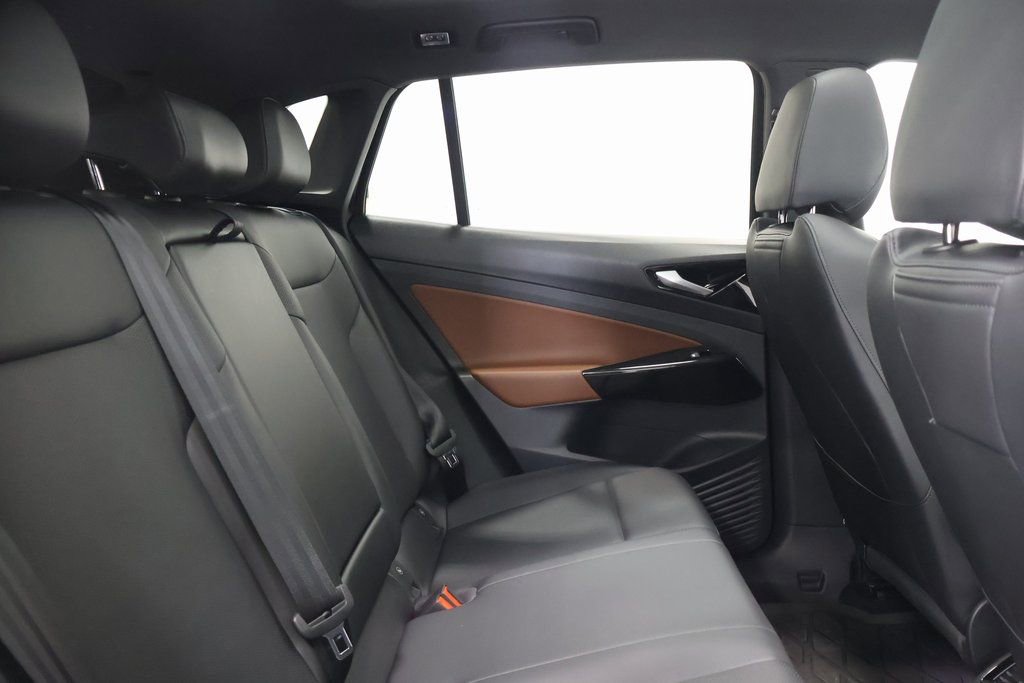 Used 2021 Volkswagen ID.4 Pro S w/ Gradient Package image 24