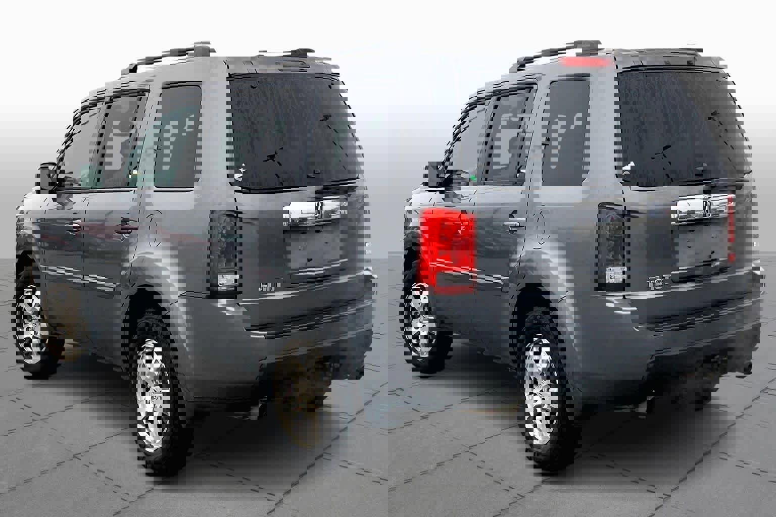 Used 2011 Honda Pilot EX-L image 11