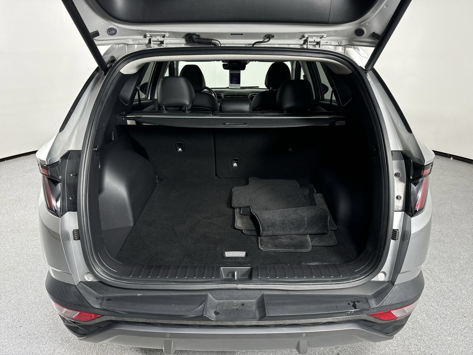 Certified 2022 Hyundai Tucson Limited FWD image 34