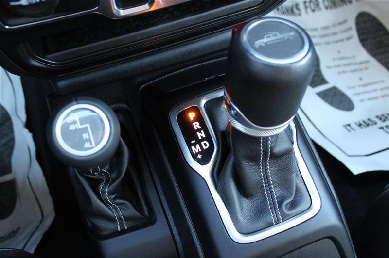 Used 2022 Jeep Gladiator Overland w/ Popular Equipment Package image 22