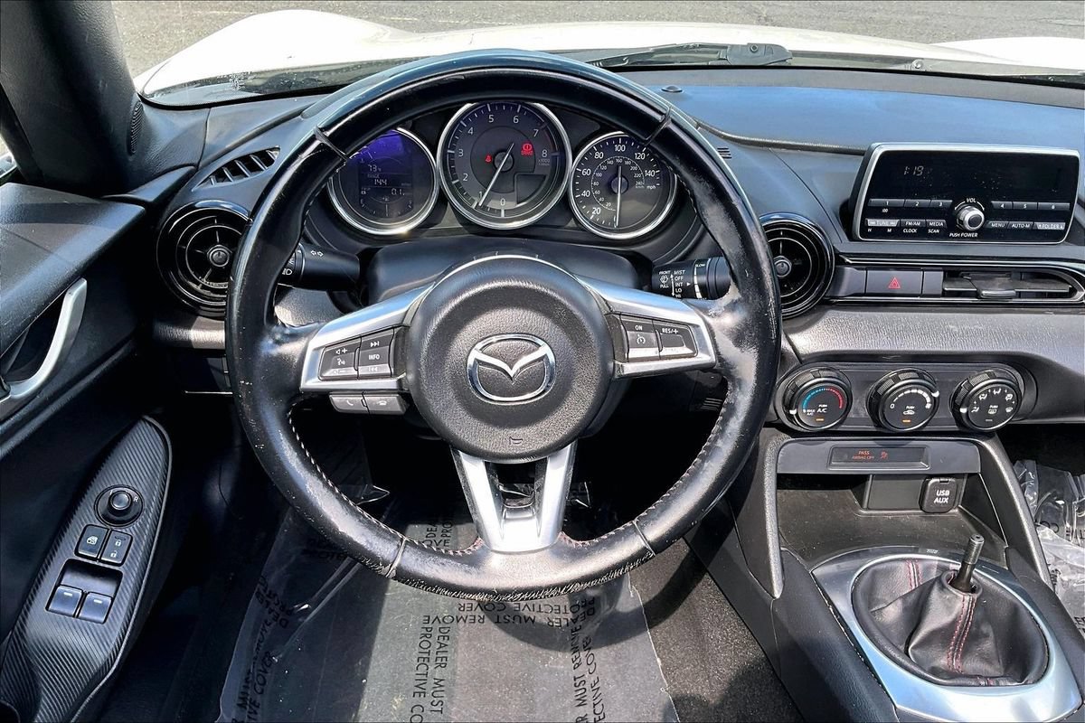 Used 2016 MAZDA MX-5 Miata Sport RWD image 16