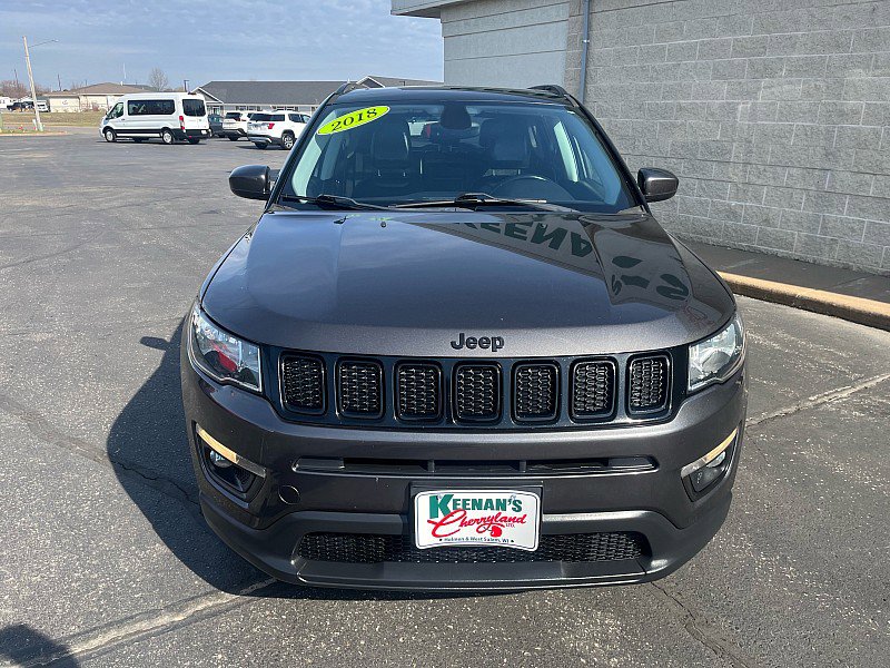 Used 2018 Jeep Compass Latitude w/ Popular Equipment Group AWD/4WD image 4