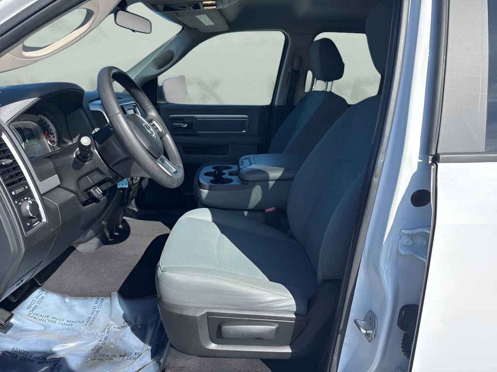 Used 2017 RAM 1500 Classic SLT image 9