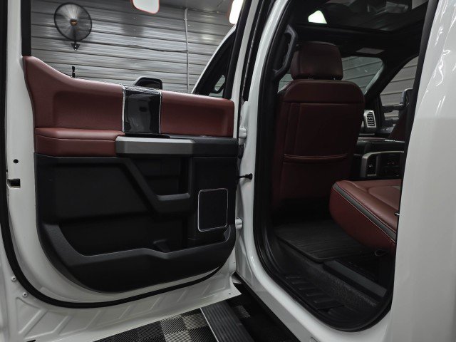 Used 2021 Ford F450 Platinum w/ FX4 Off-Road Package AWD/4WD image 41