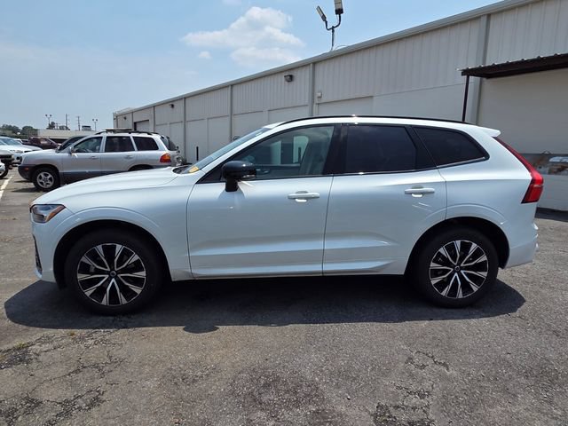Certified 2024 Volvo XC60 B5 Core w/ Protection Package Premier AWD/4WD image 2