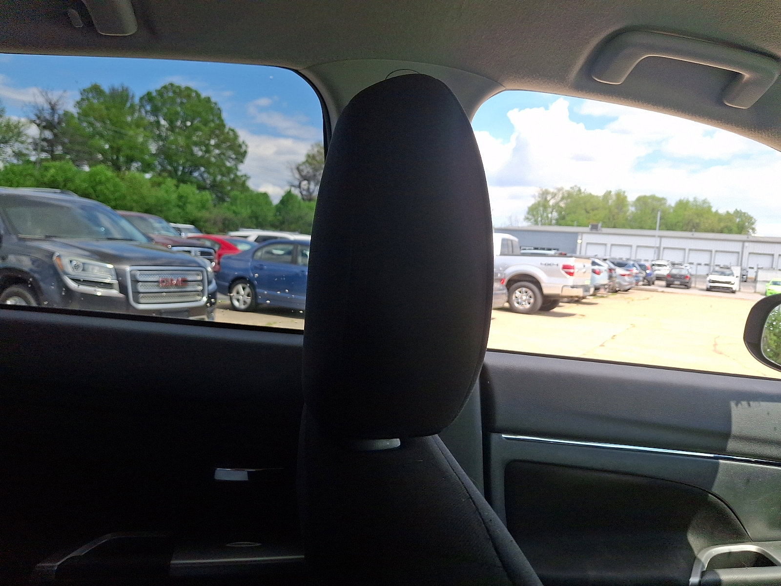 Used 2021 Mitsubishi Outlander Sport SE image 13