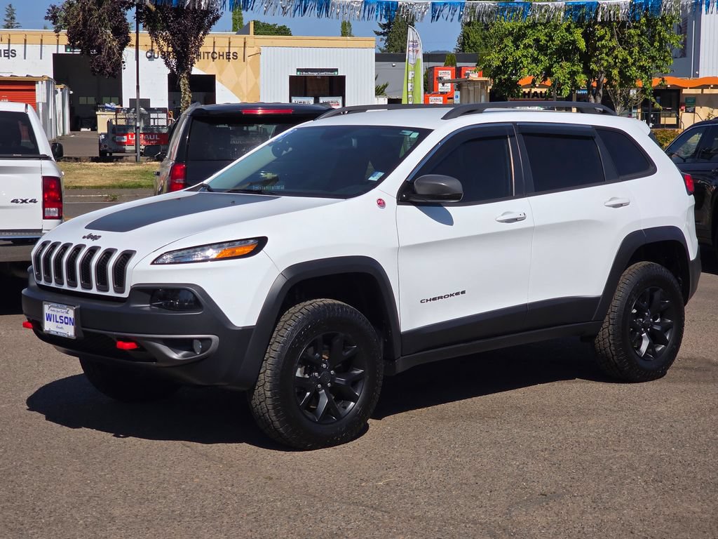 Used 2018 Jeep Cherokee Trailhawk AWD/4WD image 26