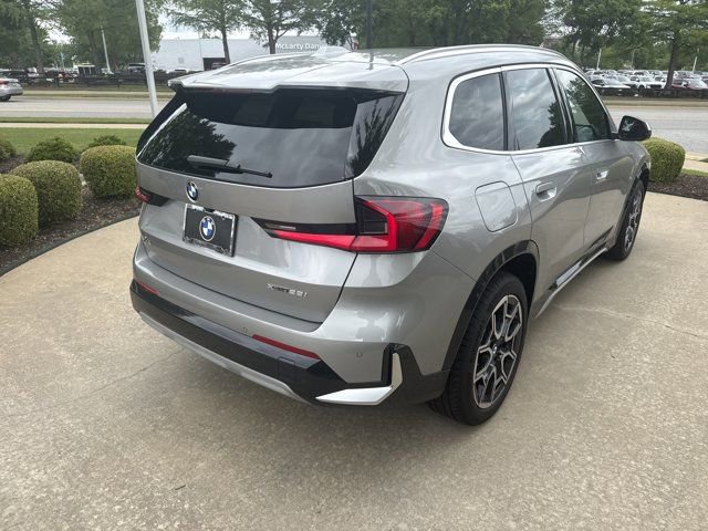 Certified 2025 BMW X1 xDrive28i w/ Premium Package AWD/4WD image 6