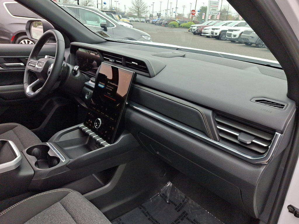 Used 2026 GMC Terrain Elevation image 11
