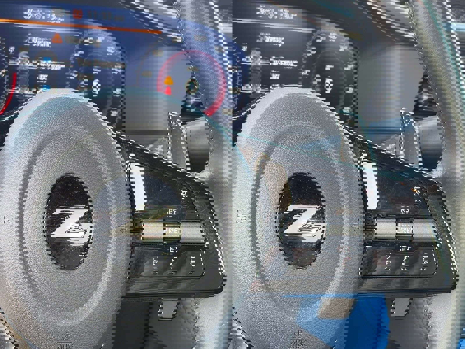 Certified 2024 Nissan Z Performance w/ Floor Mat Package image 19