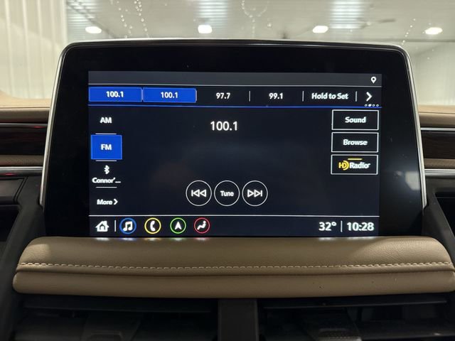 Used 2021 Chevrolet Suburban Premier image 8