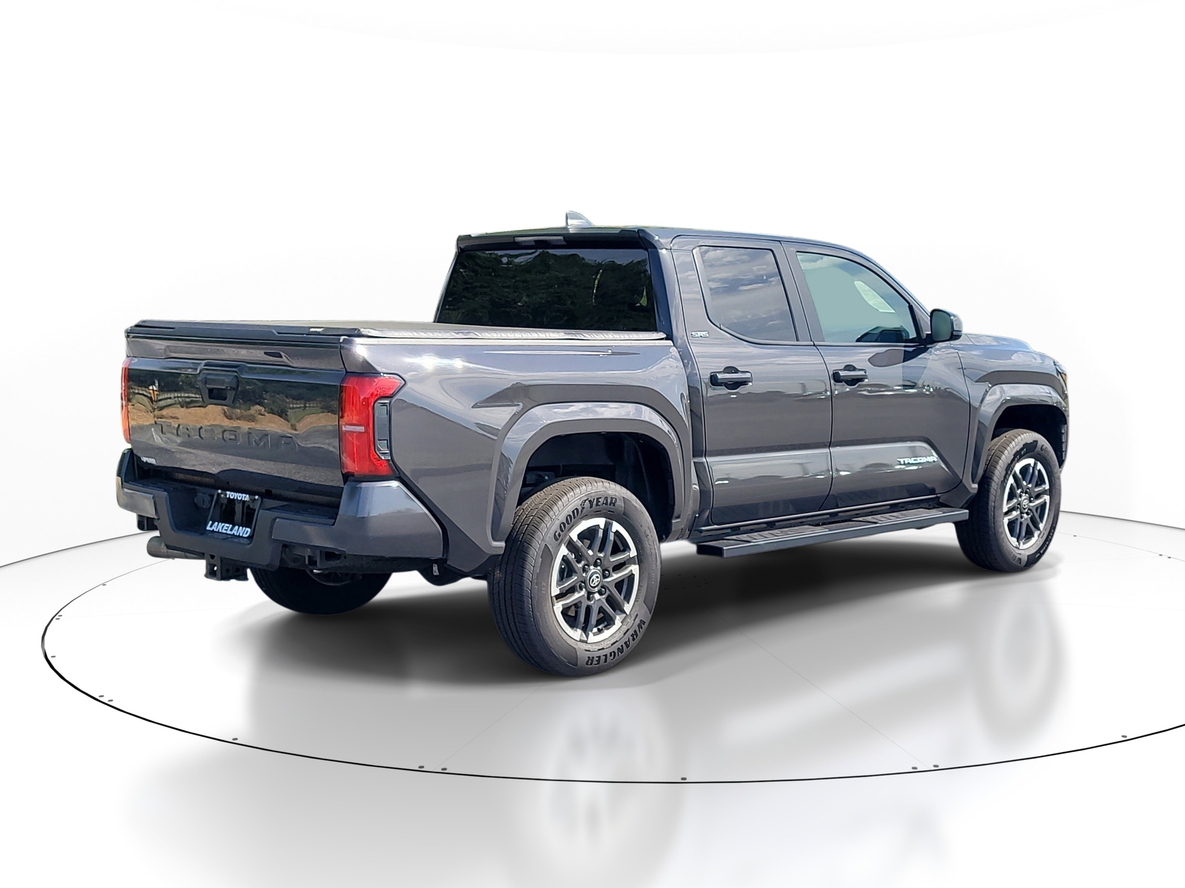 Used 2024 Toyota Tacoma SR5 RWD image 7
