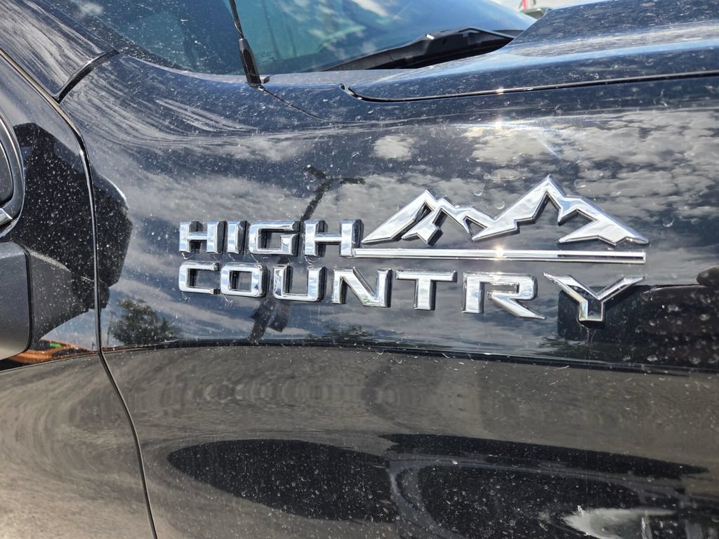 Certified 2024 Chevrolet Silverado 1500 High Country w/ Max Trailering Package AWD/4WD image 4