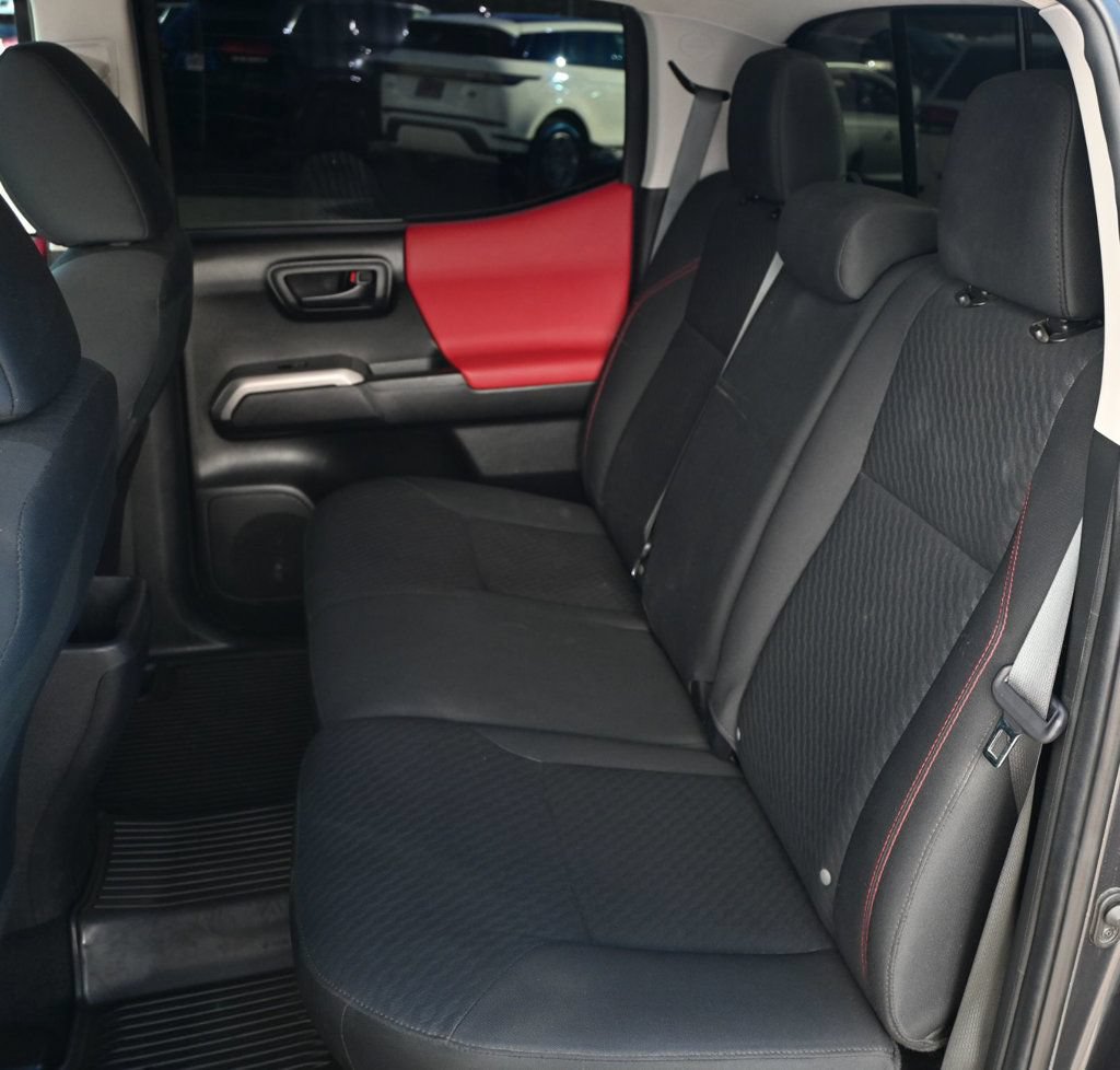 Used 2023 Toyota Tacoma SR5 AWD/4WD image 15