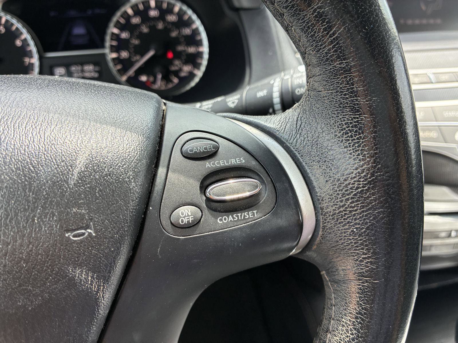 Used 2017 INFINITI QX60 FWD image 12