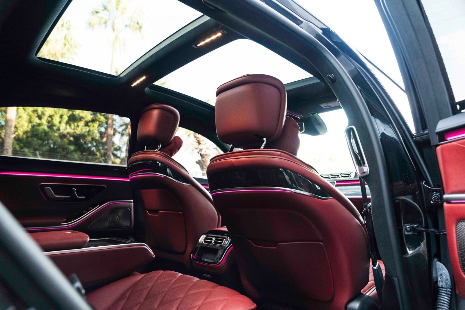 Used 2023 Mercedes-Benz S 500 4MATIC image 40