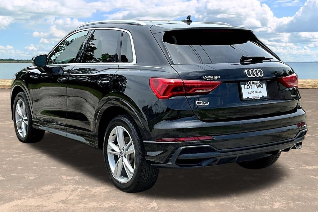 Used 2021 Audi Q3 2.0T Premium w/ Convenience Package AWD/4WD image 5