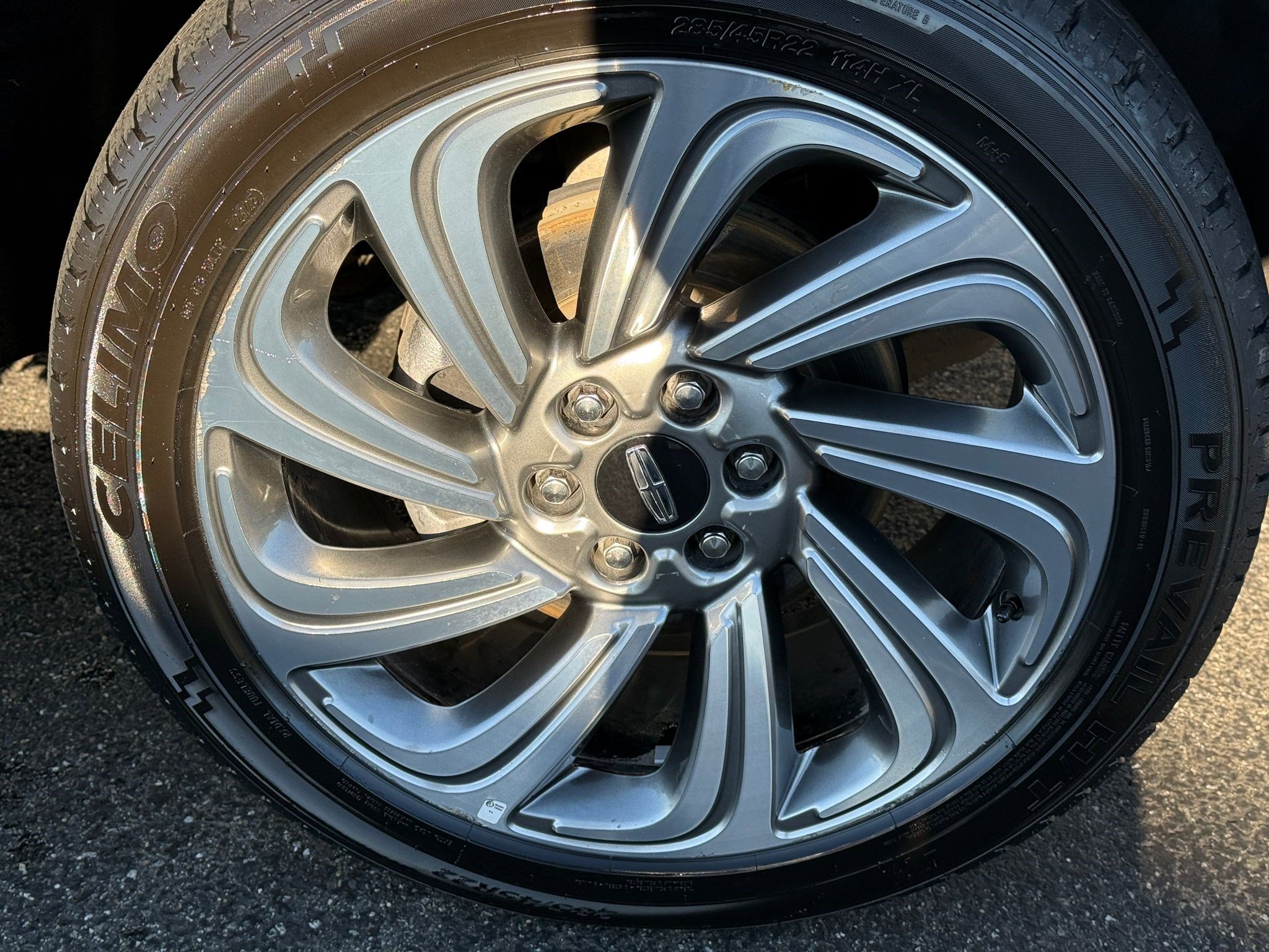 Used 2024 Lincoln Navigator L 4WD image 9