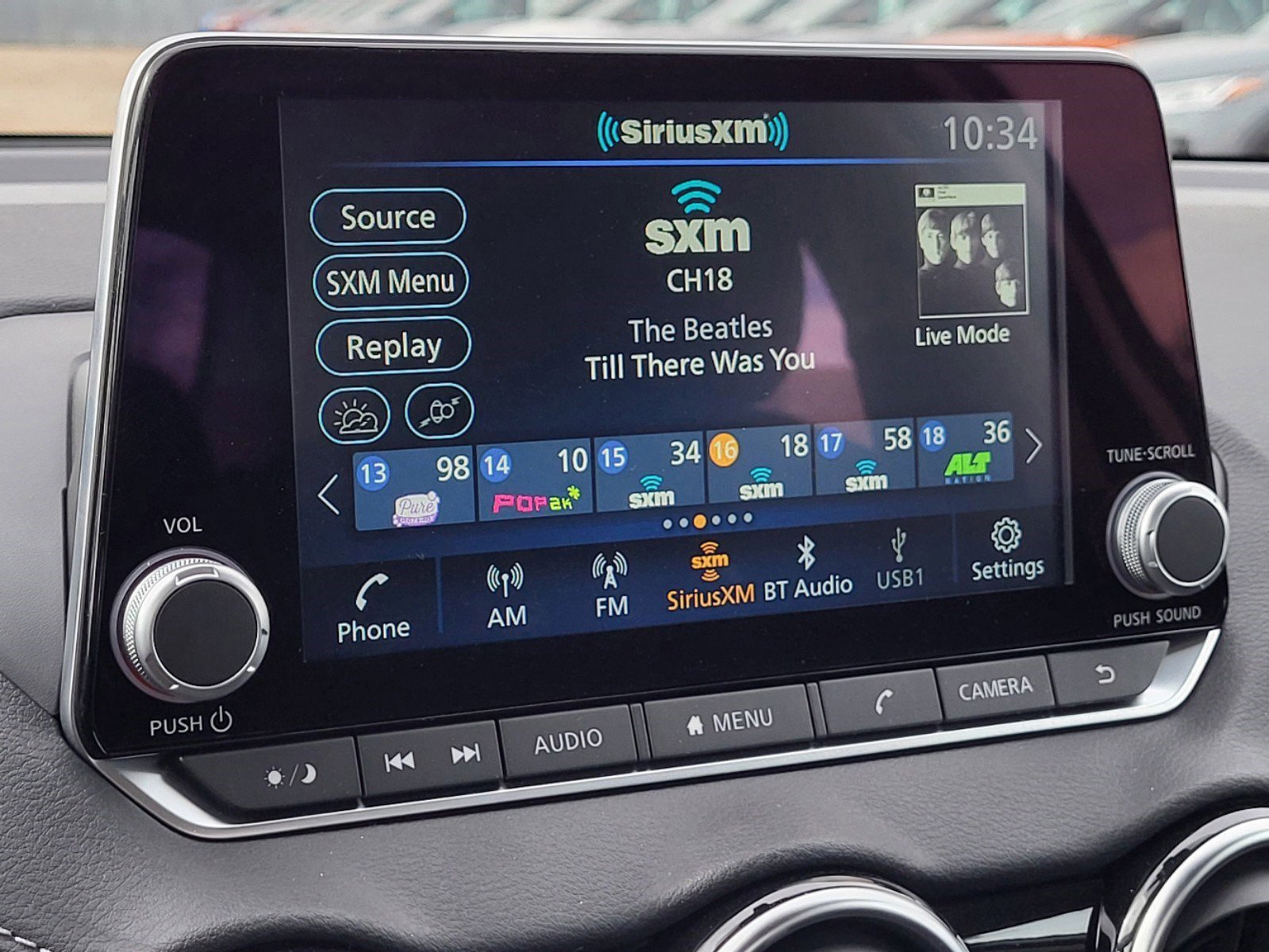 New 2025 Nissan Sentra SV w/ Trunk Package image 19