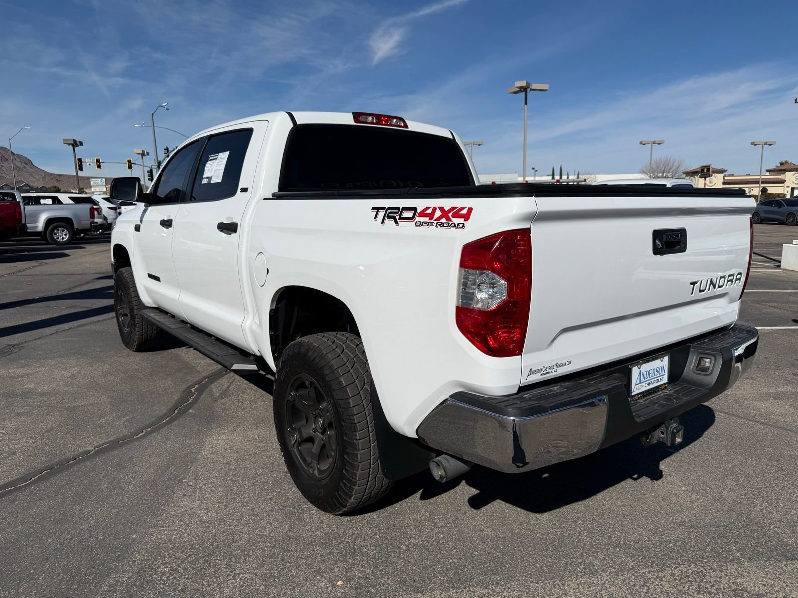 Used 2018 Toyota Tundra SR5 w/ TRD Off Road Package image 8