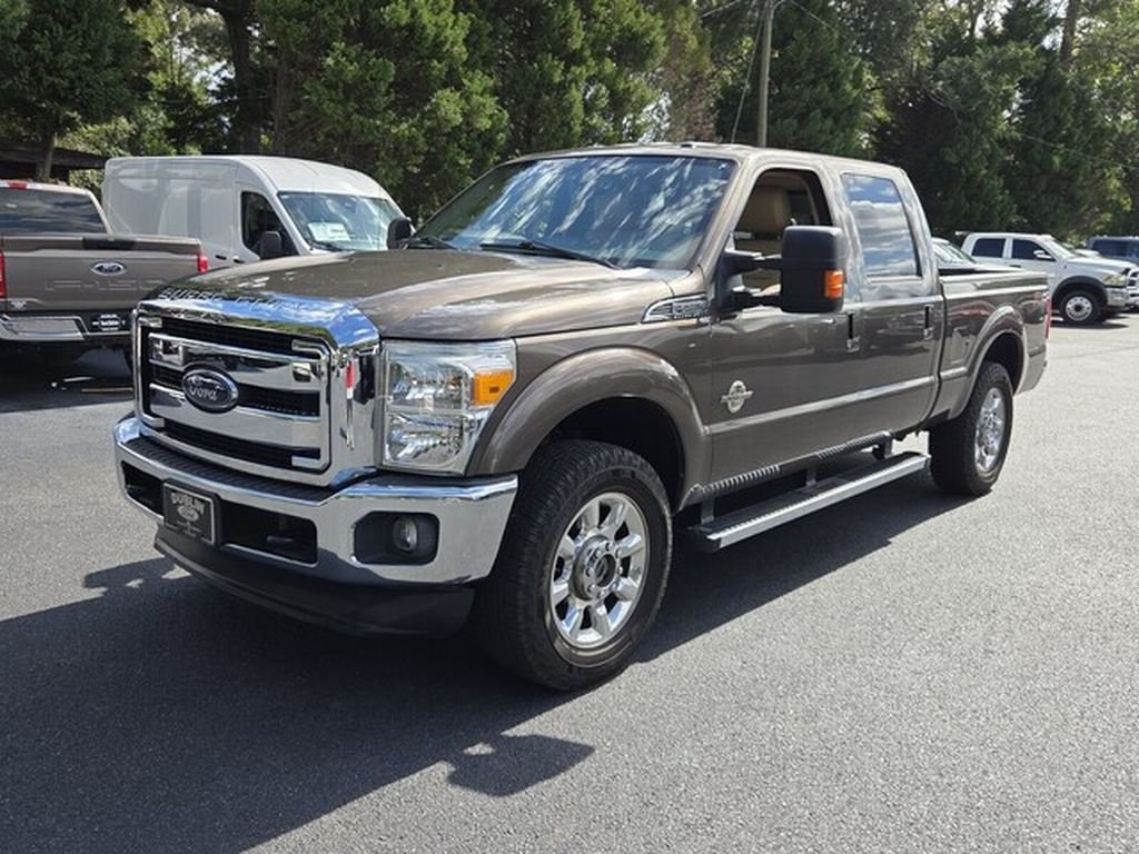 Used 2016 Ford F250 Lariat w/ Lariat Interior Package AWD/4WD image 3