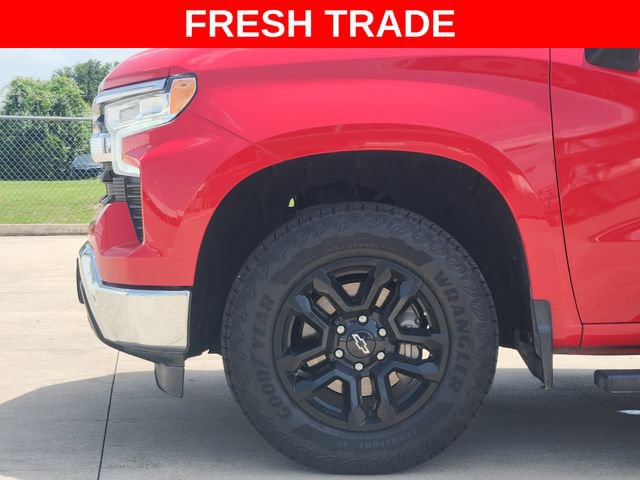 Used 2022 Chevrolet Silverado 1500 LT w/ Protection Package RWD image 8