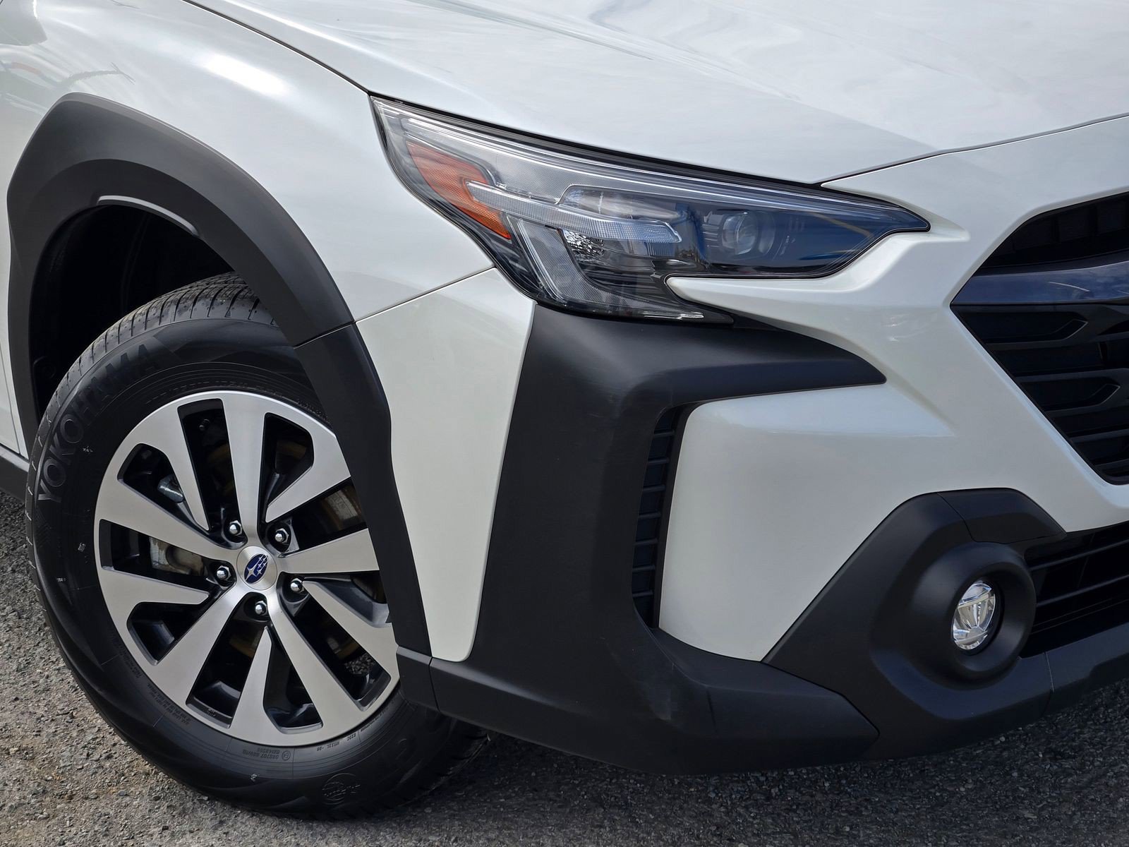 Used 2024 Subaru Outback Premium AWD/4WD image 9