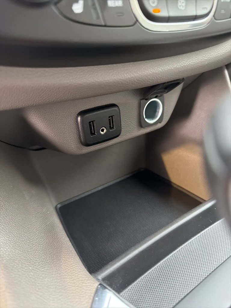 Used 2021 Chevrolet Traverse LT w/ LPO, Cargo Package image 15