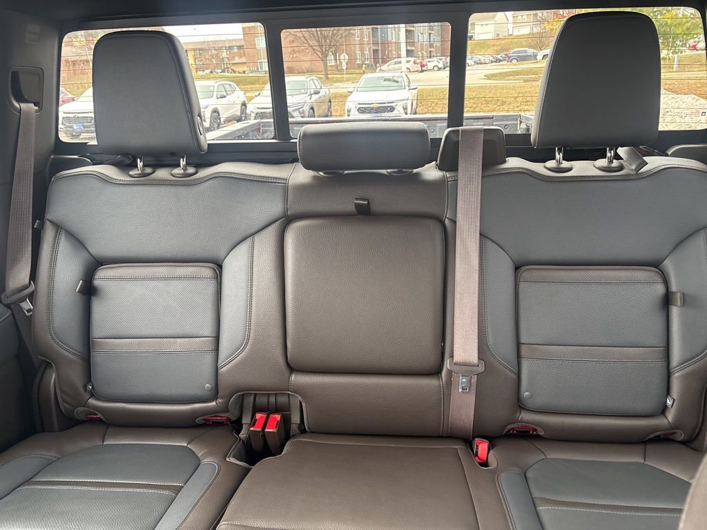 Used 2023 GMC Sierra 2500 Denali w/ Technology Package image 36