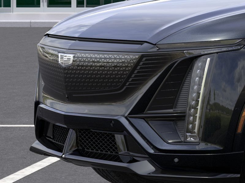 New 2026 Cadillac Lyriq V AWD/4WD image 13