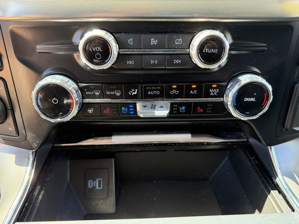 Used 2024 Ford F150 Lariat AWD/4WD image 24