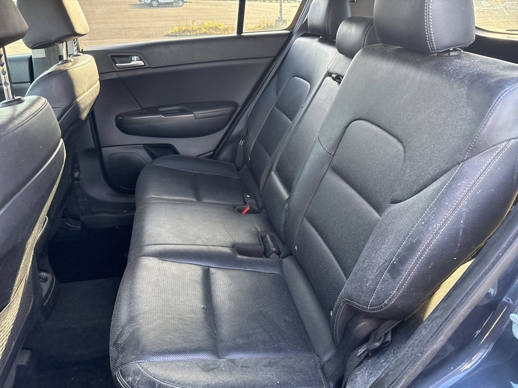 Used 2017 Kia Sportage EX w/ EX Technology Package image 19