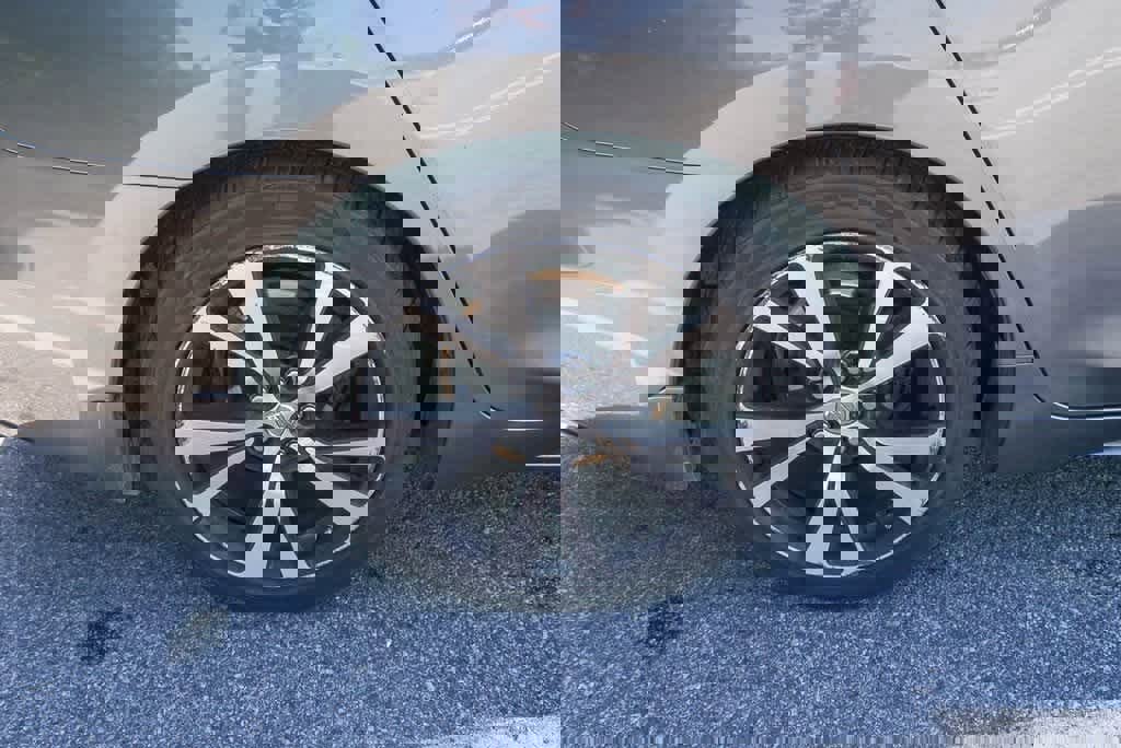 Used 2018 Nissan Maxima Platinum image 13