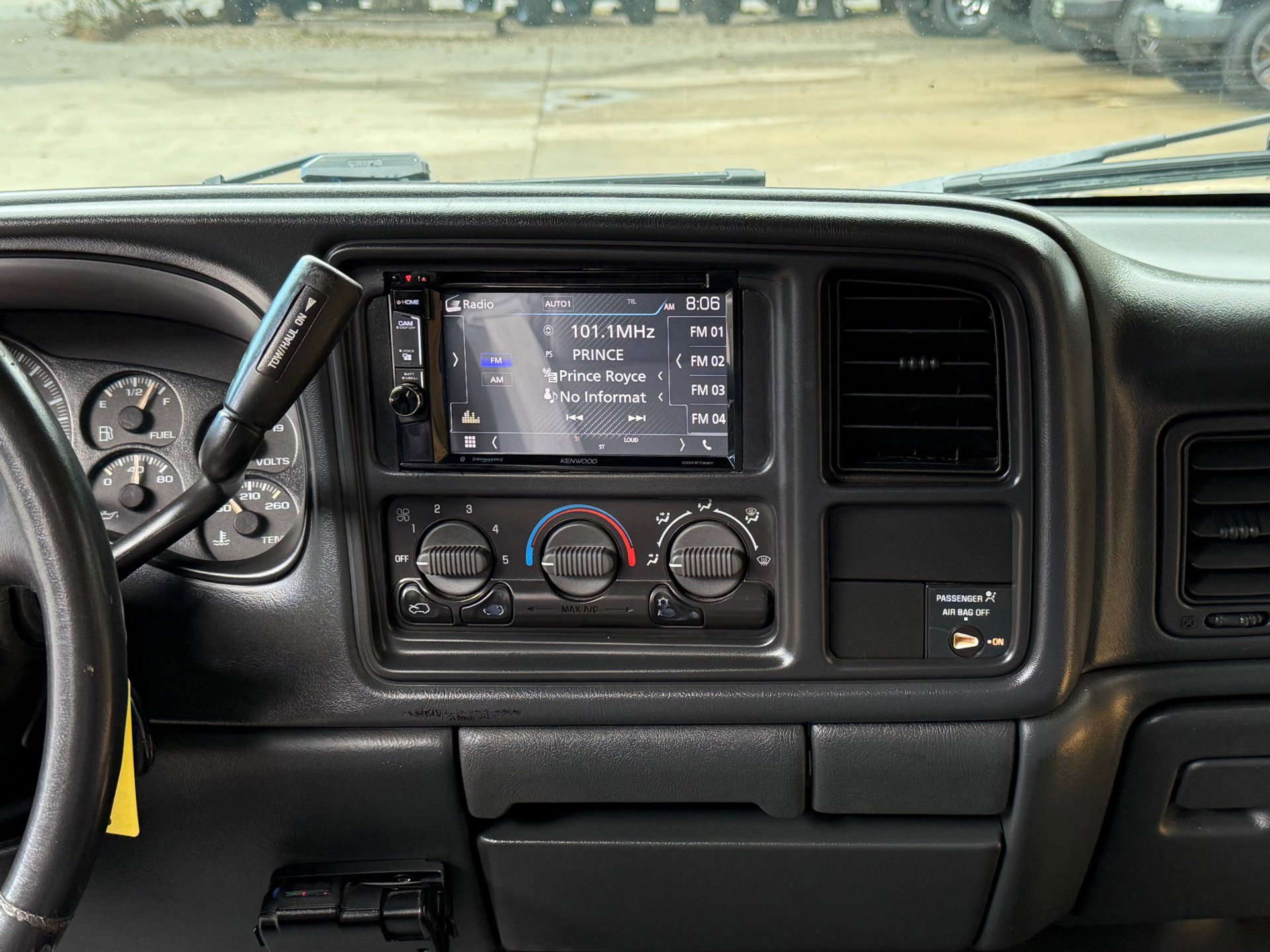 Used 2002 GMC Sierra 1500 SLE w/ Sierra Professional Pkg image 28