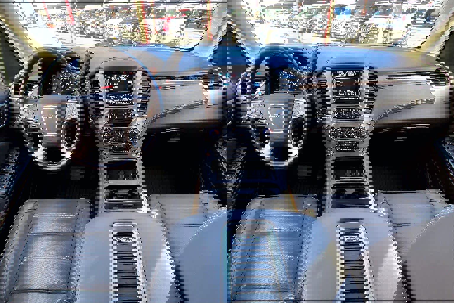 Used 2019 GMC Yukon Denali w/ Denali Ultimate Package image 15