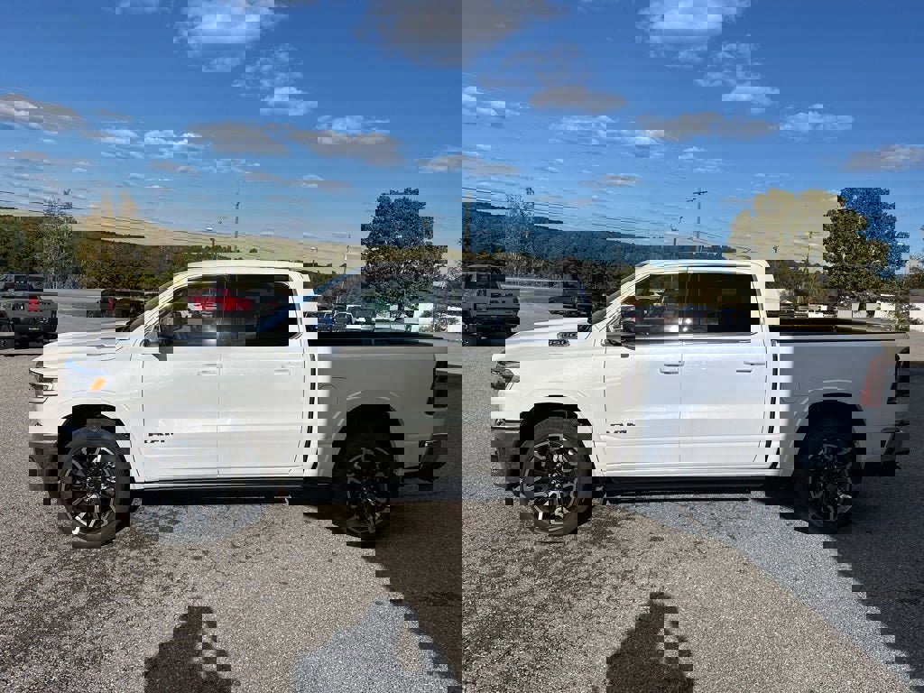 New 2026 RAM 1500 Limited w/ Bed Utility Group image 4