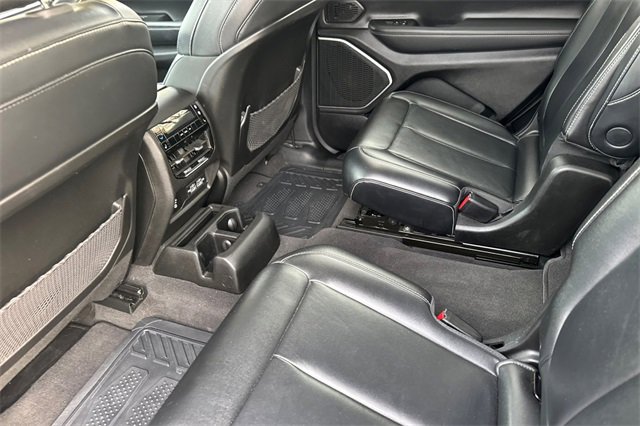 Used 2021 Jeep Grand Cherokee L Limited image 12