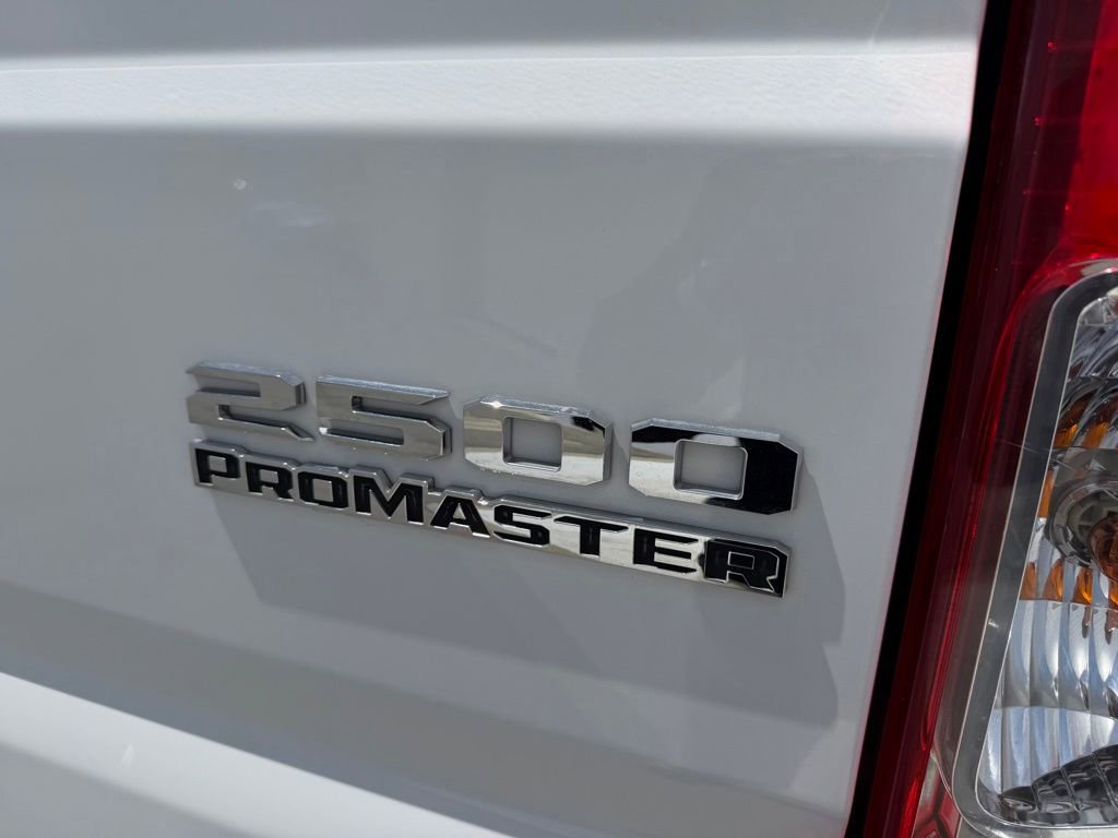 Used 2023 RAM ProMaster 2500 FWD image 10