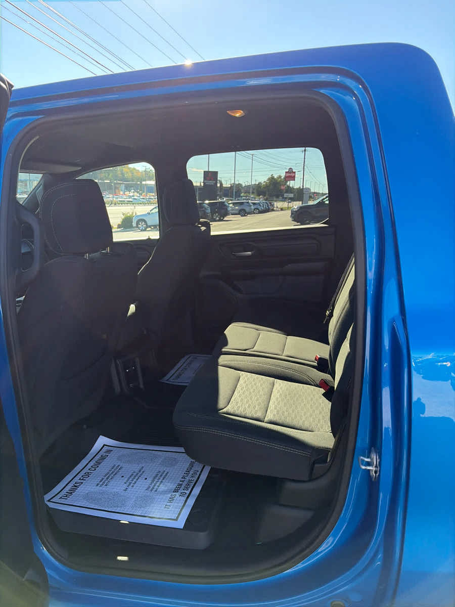 Used 2025 RAM 1500 Tradesman AWD/4WD image 28