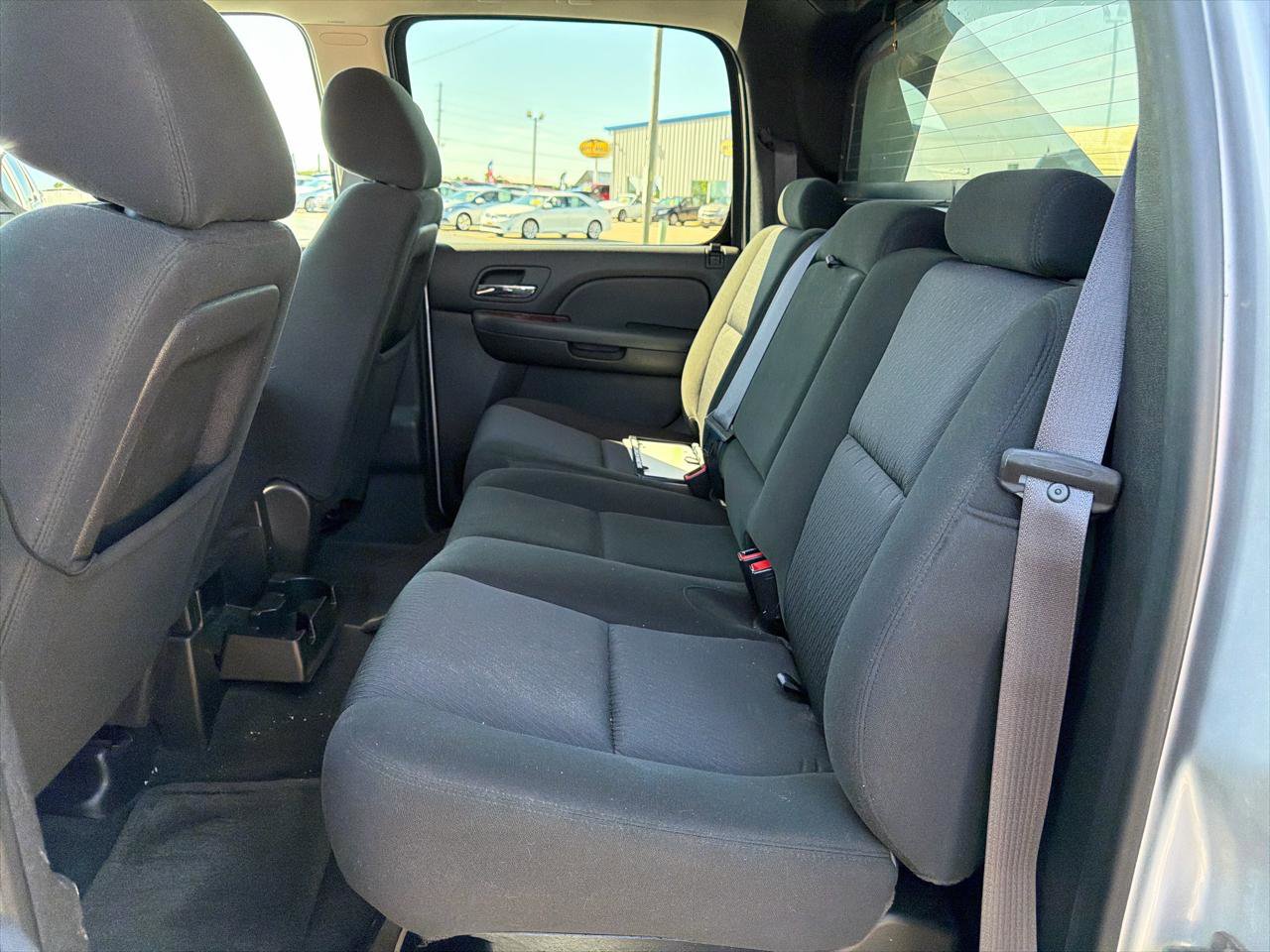 Used 2011 Chevrolet Avalanche LS w/ Convenience Package AWD/4WD image 21