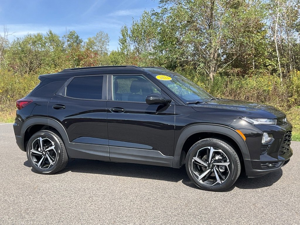 Used 2023 Chevrolet TrailBlazer RS w/ Convenience Package
