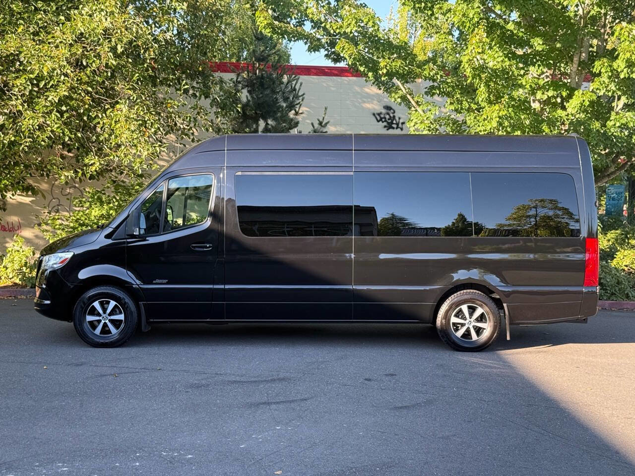 Used 2019 Mercedes-Benz Sprinter 170 image 3