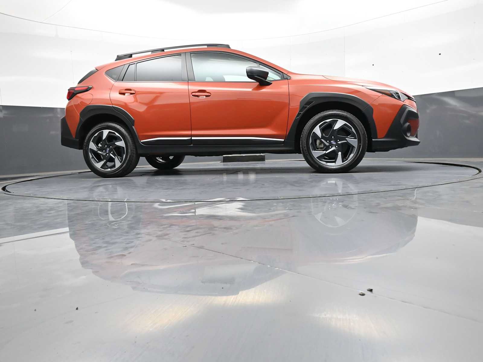 Used 2024 Subaru Crosstrek 2.5i Limited AWD/4WD image 29