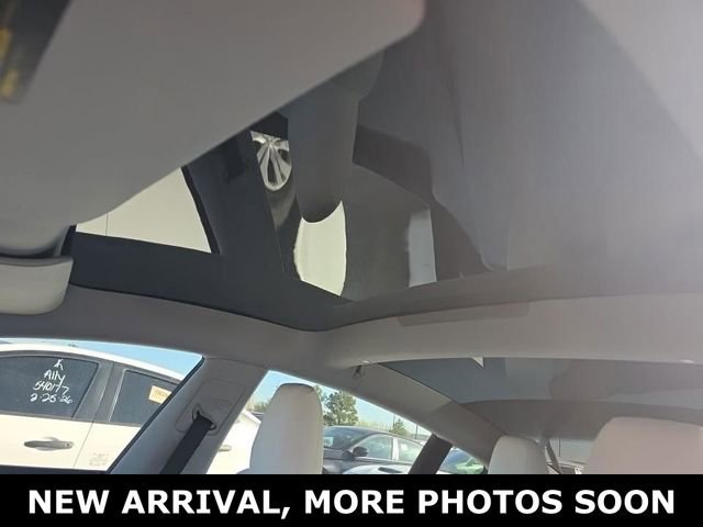 Used 2025 Tesla Model 3 Long Range image 9