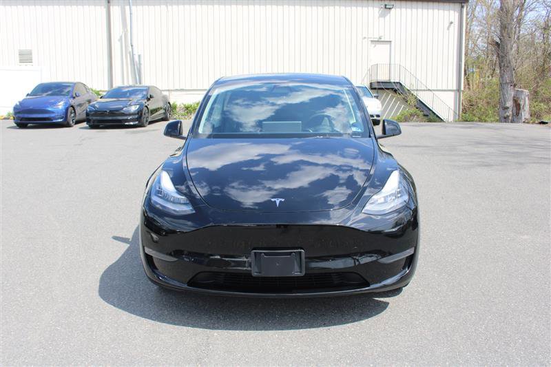 Used 2023 Tesla Model Y Long Range image 2