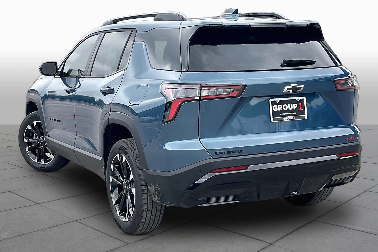 New 2026 Chevrolet Equinox RS w/ LPO, Floor Liner Package FWD image 12